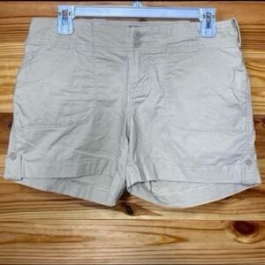 The north face khaki athletic hiking shorts size 4